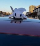 Car Roof Dragon Doll with Moving Wings